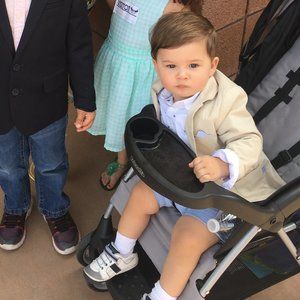 Size 18M Mayoral White Button Down Shirt w/ Blue